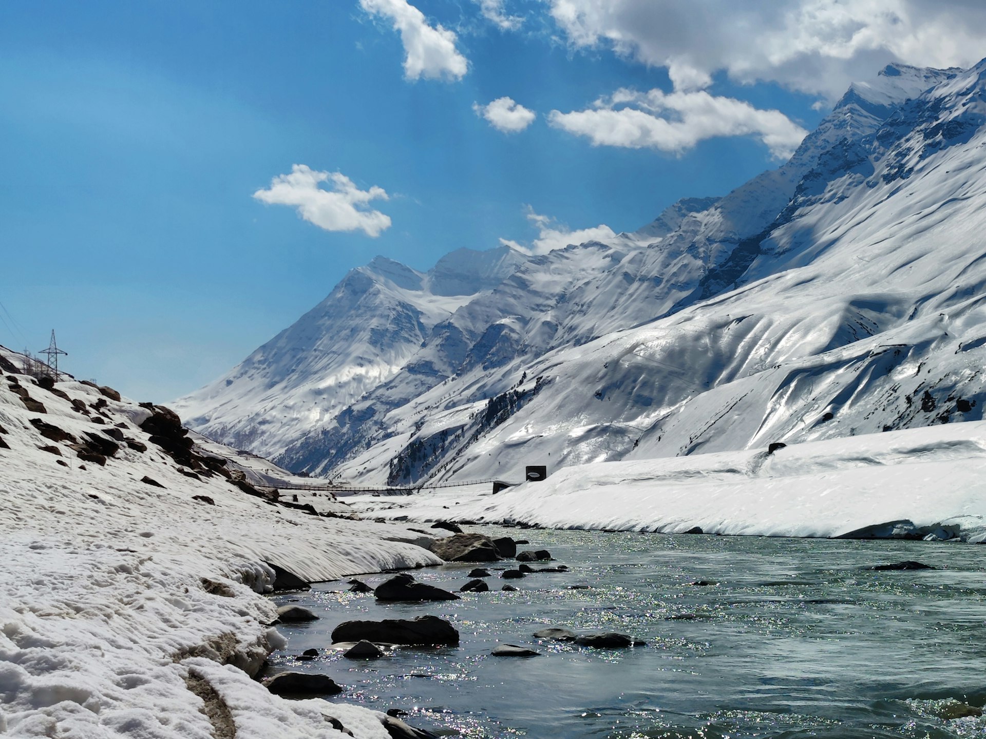 Snow valley mountains scenic India trip