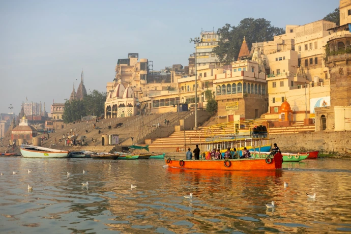 Varanasi Ganga ghat evening aarti